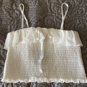 Forever 21 woven/crop top. Size medium. NWT